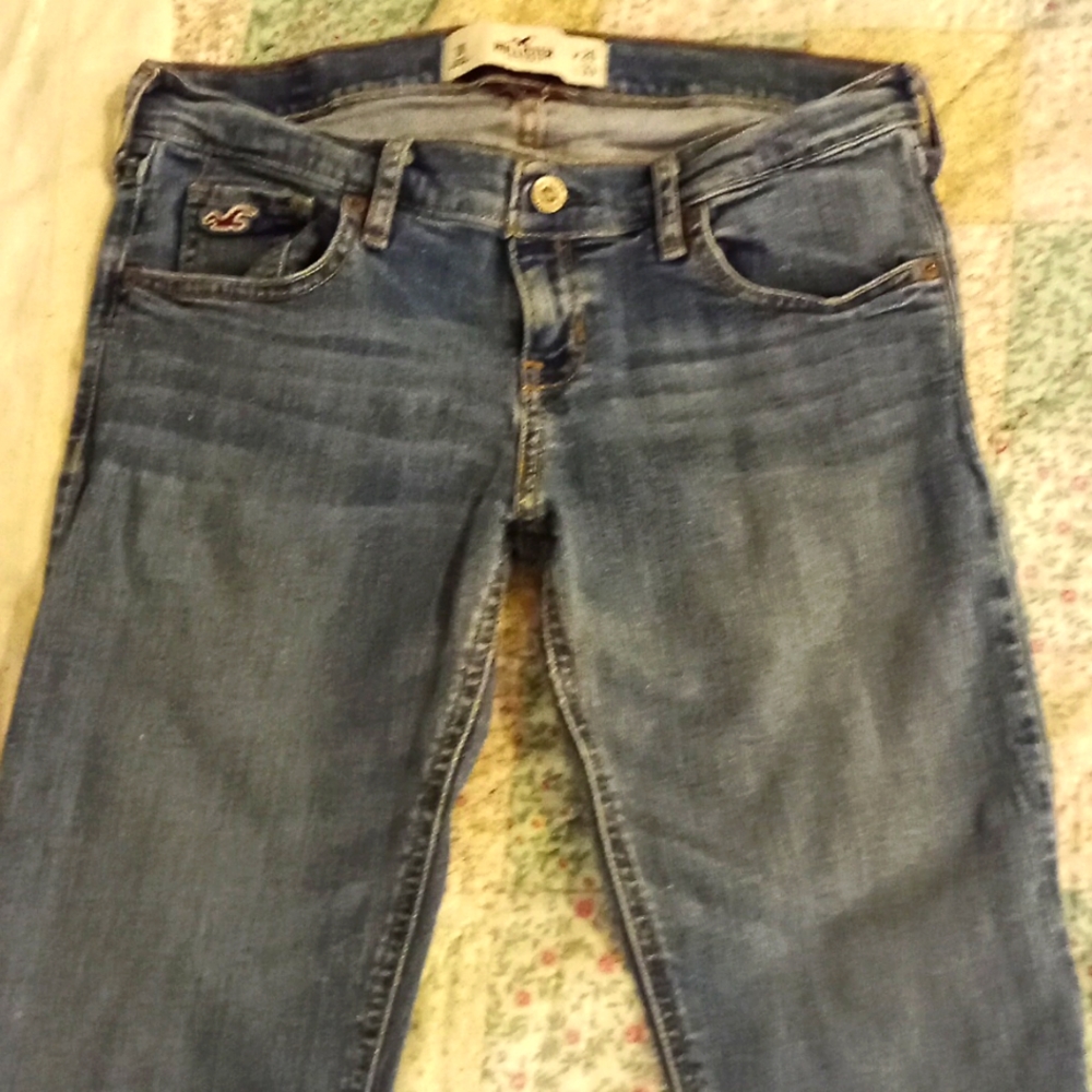 Hollister jeans